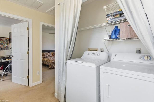 624 Glasgow ST, Portsmouth, VA 23704