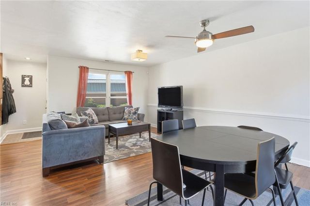 624 Glasgow ST, Portsmouth, VA 23704