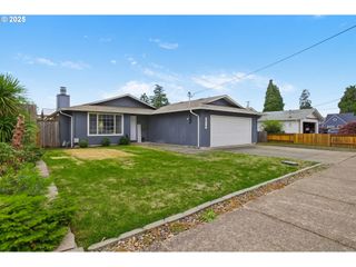 5419 E St, Springfield, OR 97478
