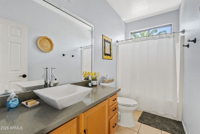 1748 E IRIS Drive, Chandler, AZ 85286