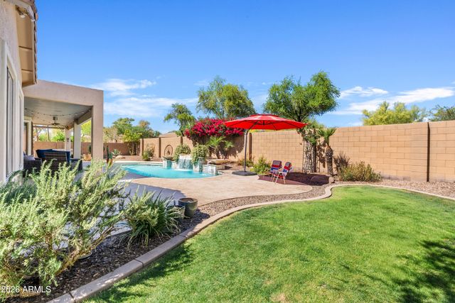 1748 E IRIS Drive, Chandler, AZ 85286