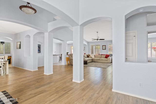 1748 E IRIS Drive, Chandler, AZ 85286