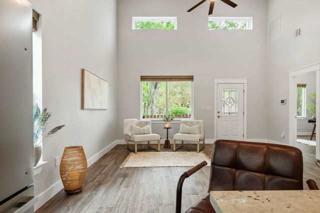 48 Wood Glen DR, Wimberley, TX 78676