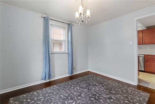 2050 Elmbrook Ln, Scott Twp, PA 15243