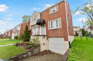 2050 Elmbrook Ln, Scott Twp, PA 15243