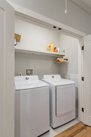 203 Thompson Park Dr, Nashville, TN 37211