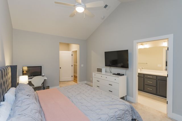 203 Thompson Park Dr, Nashville, TN 37211