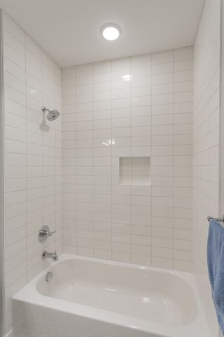 203 Thompson Park Dr, Nashville, TN 37211