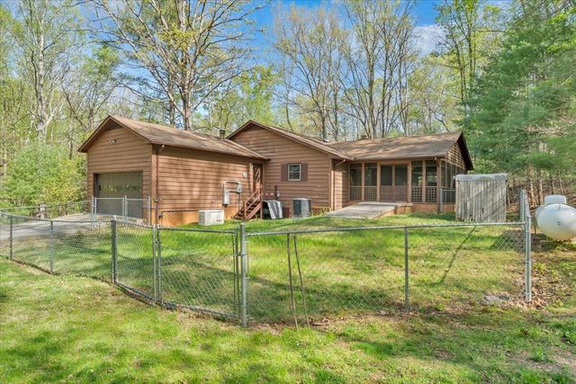 3878 Harborwood RD, Salem, VA 24153