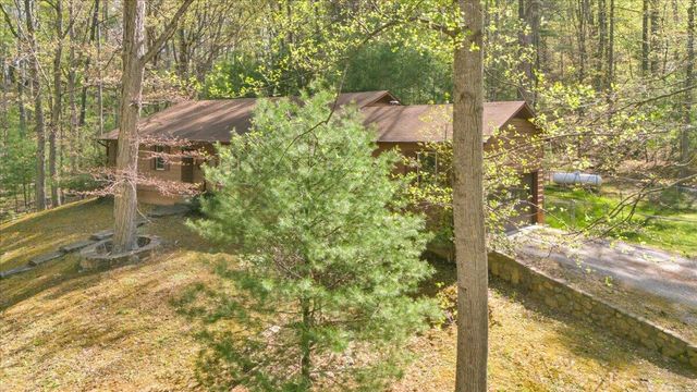 3878 Harborwood RD, Salem, VA 24153