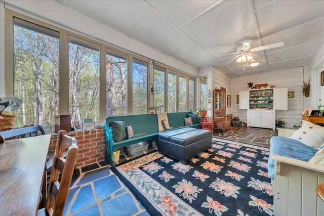 3878 Harborwood RD, Salem, VA 24153