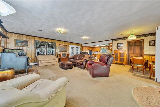 3878 Harborwood RD, Salem, VA 24153