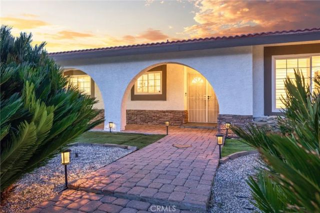 6113 Riverside, Rialto, CA 92377