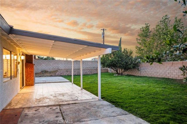 6113 Riverside, Rialto, CA 92377