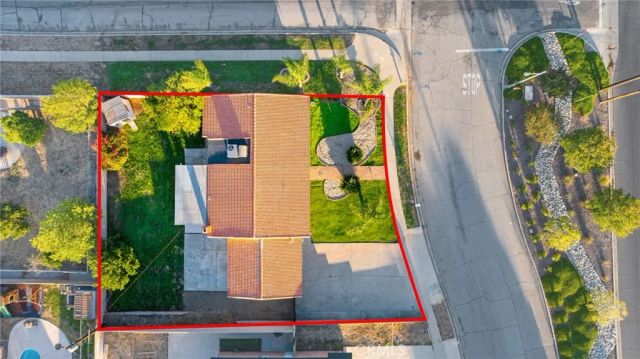 6113 Riverside, Rialto, CA 92377