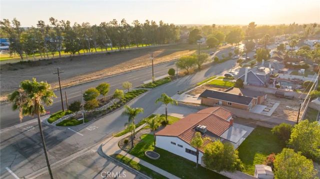 6113 Riverside, Rialto, CA 92377