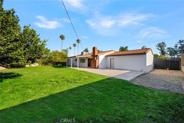 6113 Riverside, Rialto, CA 92377