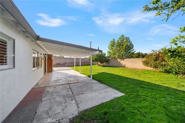 6113 Riverside, Rialto, CA 92377