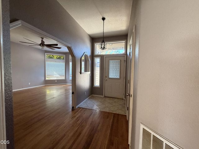 1106 Hampton Drive, Central Point, OR 97502