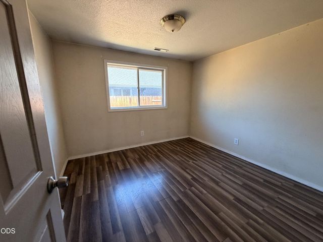 1106 Hampton Drive, Central Point, OR 97502