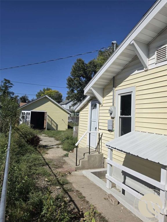 3905 3rd Avenue S, Billings, MT 59101 photo 2