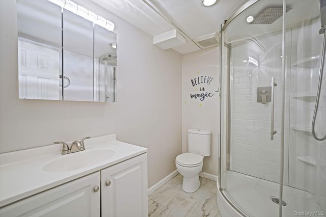 8 Sunset Avenue, Wheatley Heights, NY 11798