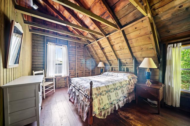 606 N Main Street, Wolfeboro, NH 03894