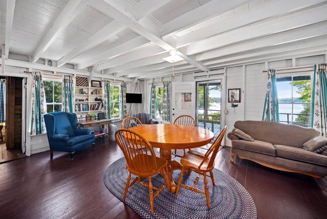 606 N Main Street, Wolfeboro, NH 03894