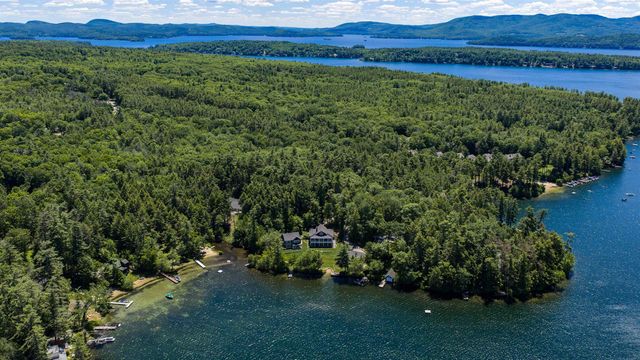 606 N Main Street, Wolfeboro, NH 03894