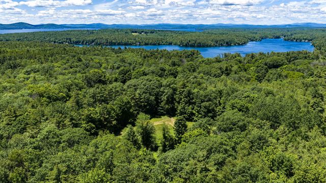 606 N Main Street, Wolfeboro, NH 03894