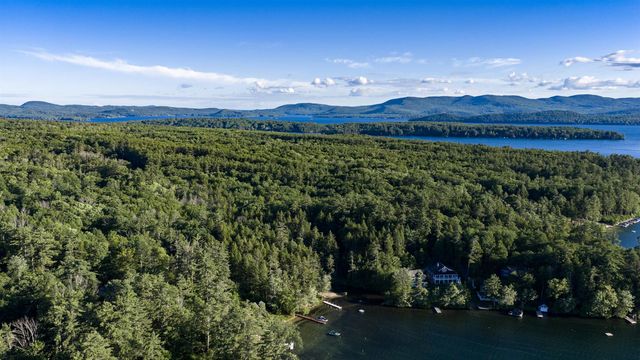 606 N Main Street, Wolfeboro, NH 03894