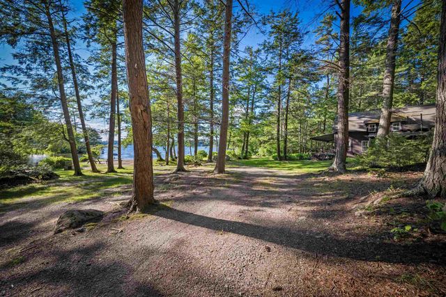 606 N Main Street, Wolfeboro, NH 03894