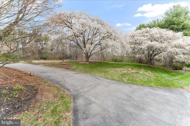 102 KNOXLYN FARM DR, Kennett Square, PA 19348