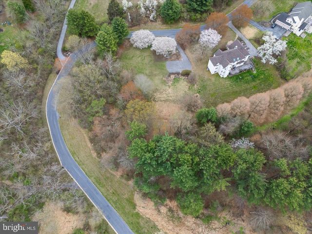 102 KNOXLYN FARM DR, Kennett Square, PA 19348