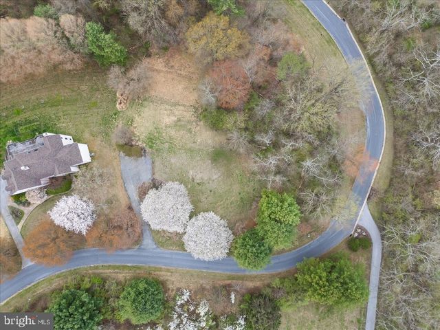 102 KNOXLYN FARM DR, Kennett Square, PA 19348