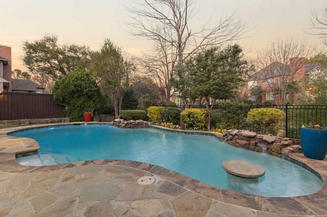 1008 Glen Chester Drive, Flower Mound, TX 75022