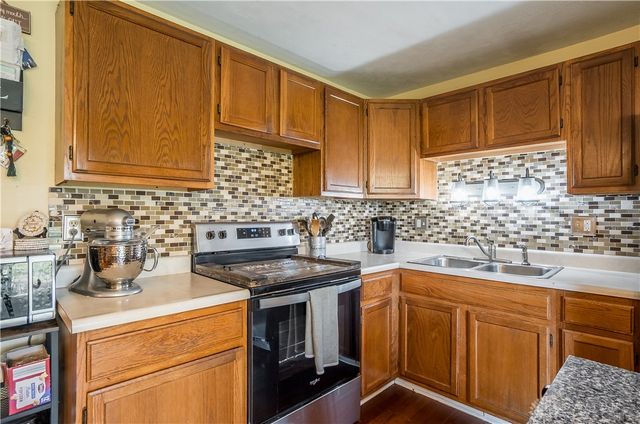 7319 Belle Plain Drive, Dayton, OH 45424