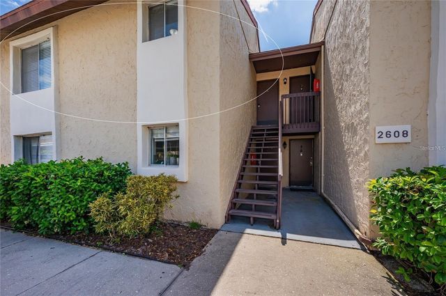 2608 HIDDEN LAKE DRIVE N C, Sarasota, FL 34237