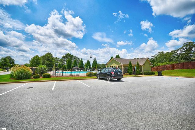 517 Bellgreen Avenue, Simpsonville, SC 29680