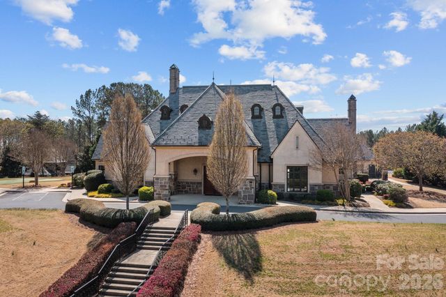 1036 Glade Spring Court, Belmont, NC 28012