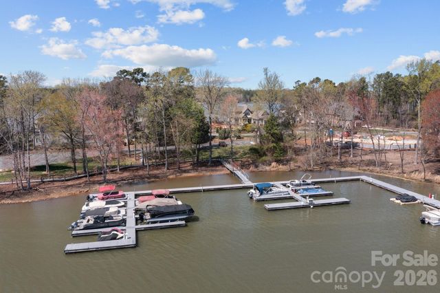 1036 Glade Spring Court, Belmont, NC 28012