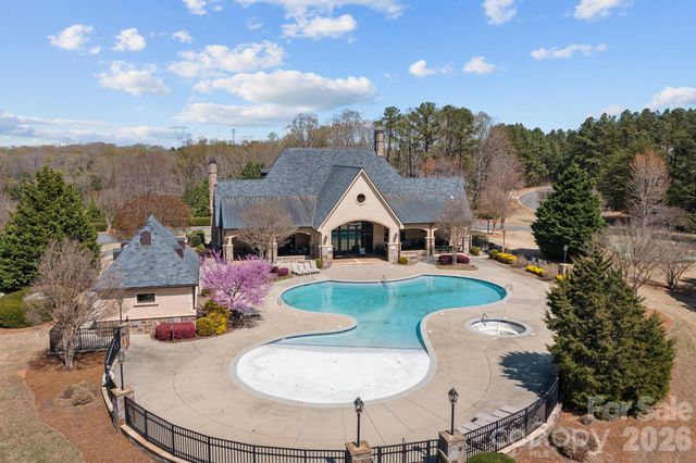1036 Glade Spring Court, Belmont, NC 28012