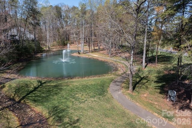 1036 Glade Spring Court, Belmont, NC 28012
