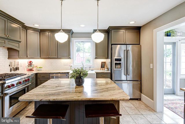 8 CRAWFORD ST, Middletown, DE 19709