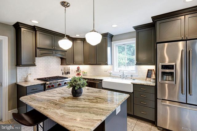 8 CRAWFORD ST, Middletown, DE 19709