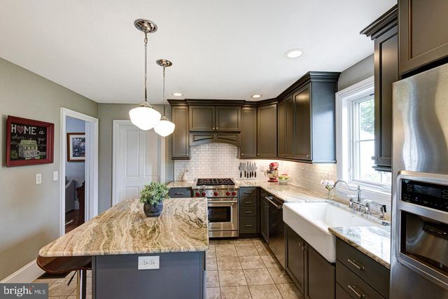 8 CRAWFORD ST, Middletown, DE 19709