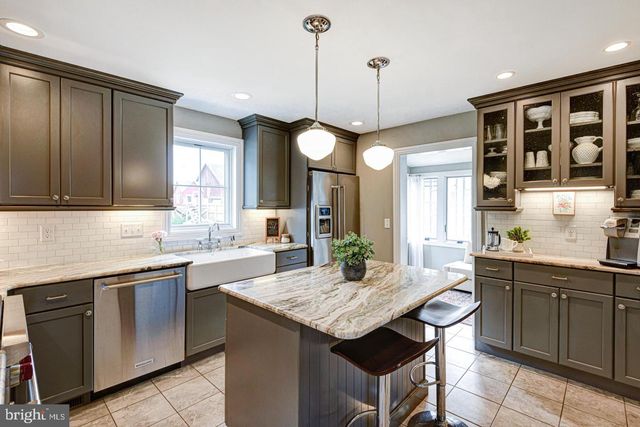 8 CRAWFORD ST, Middletown, DE 19709