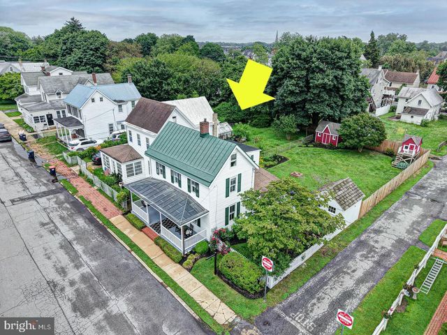8 CRAWFORD ST, Middletown, DE 19709