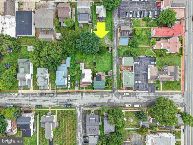 8 CRAWFORD ST, Middletown, DE 19709