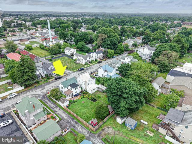 8 CRAWFORD ST, Middletown, DE 19709
